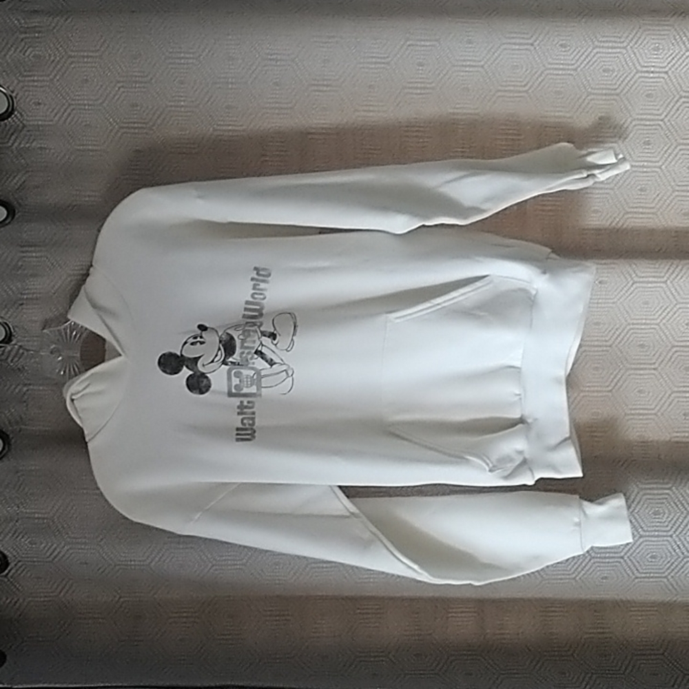 White Walt Disney World Hoodie Size XL